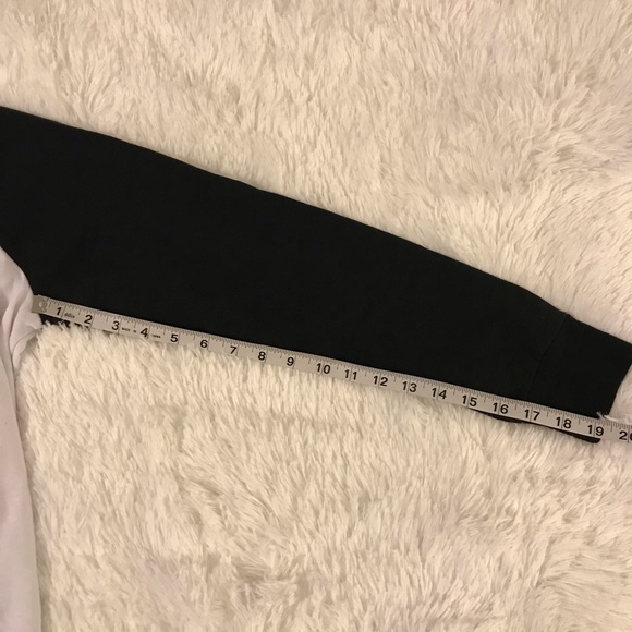 Hello Kitty - Long Sleeved Sweatshirt (Large) - Picture 6 of 6